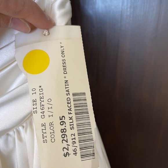 Lazaro Silk Ballgown wedding gown size 10 sample - Picture 4 of 9